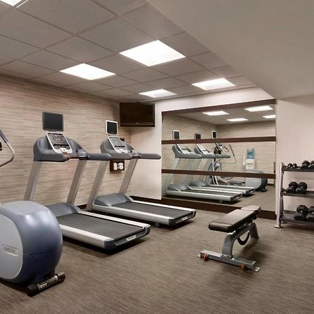 Courtyard By Marriott Bloomington Normal Hotel Bagian luar foto