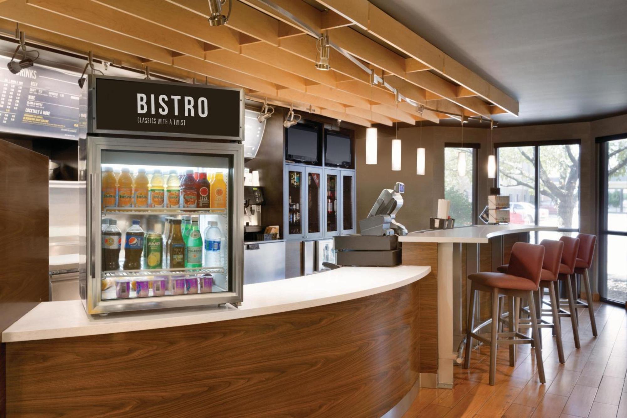 Courtyard By Marriott Bloomington Normal Hotel Bagian luar foto